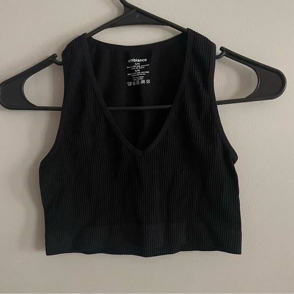 Cropped Ribbed tanks - Picture 3 of 4